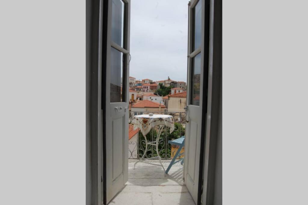 הוילה פלומרי Soultana'S Antique House מראה חיצוני תמונה